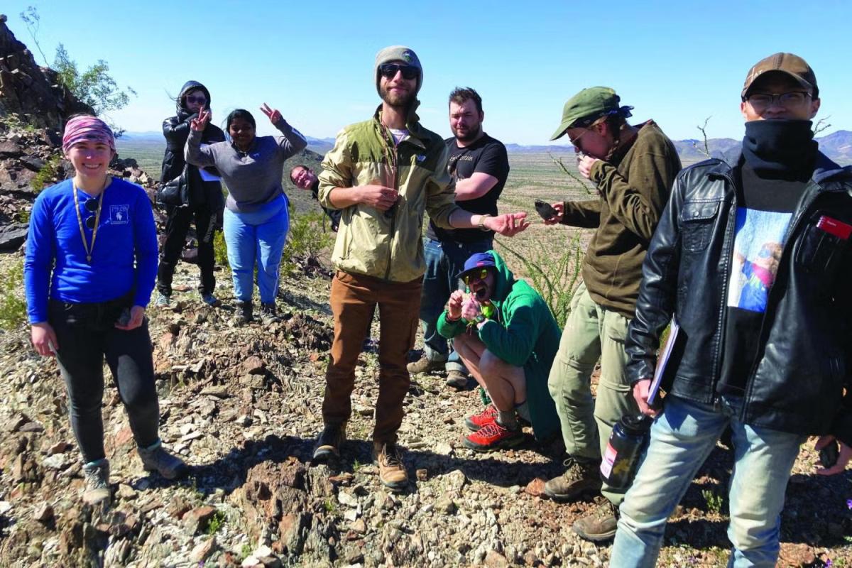 Geology class at Cemetery Ridge (Craig Jones)