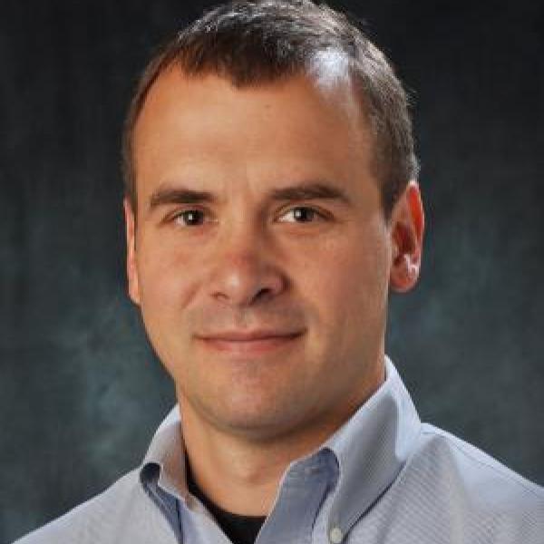 Todd Murray portrait on gray background 
