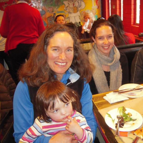 BFIS members sitting at a restaurant booth