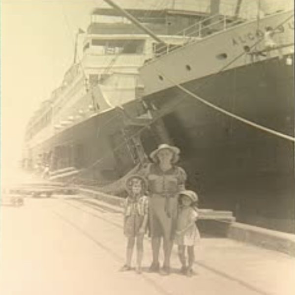 Steinmetz as a child next to ship