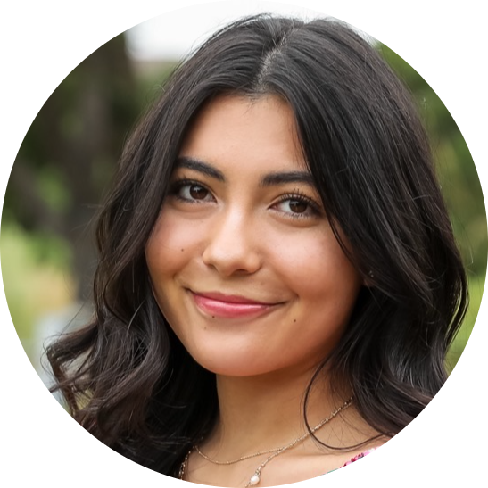 Amy's headshot