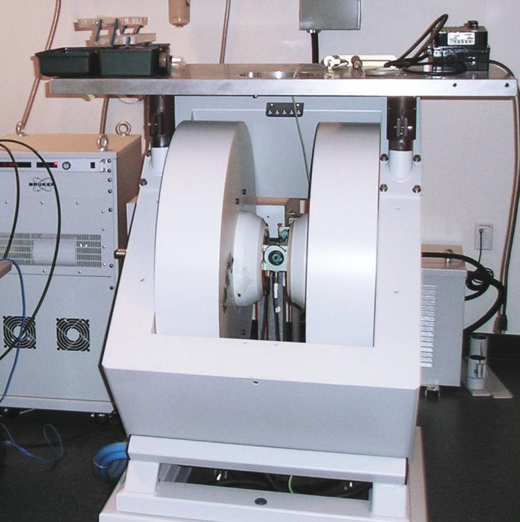 EPR spectrometer