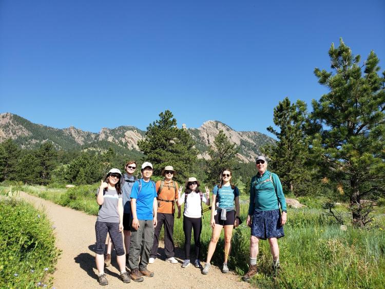 Lab hike 2021