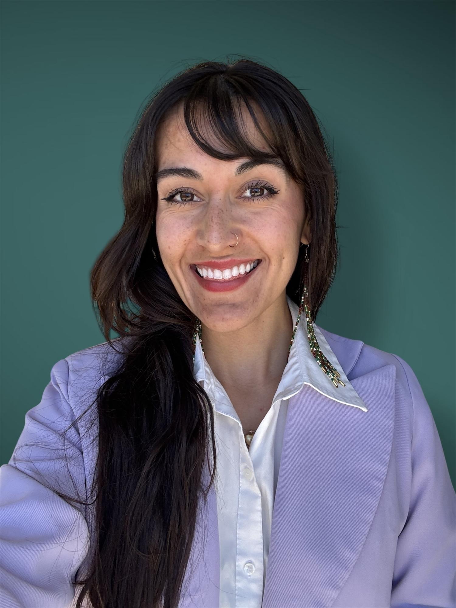 Sarah Gonzalez Coffin headshot photo