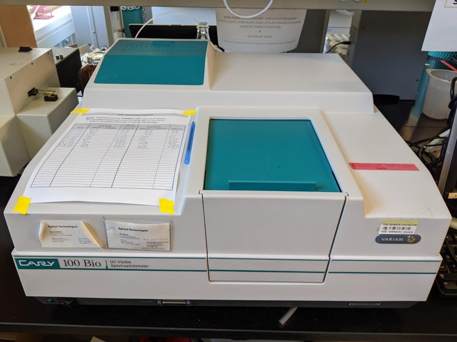 Cary 100 UV-VIS Spectrophotometer