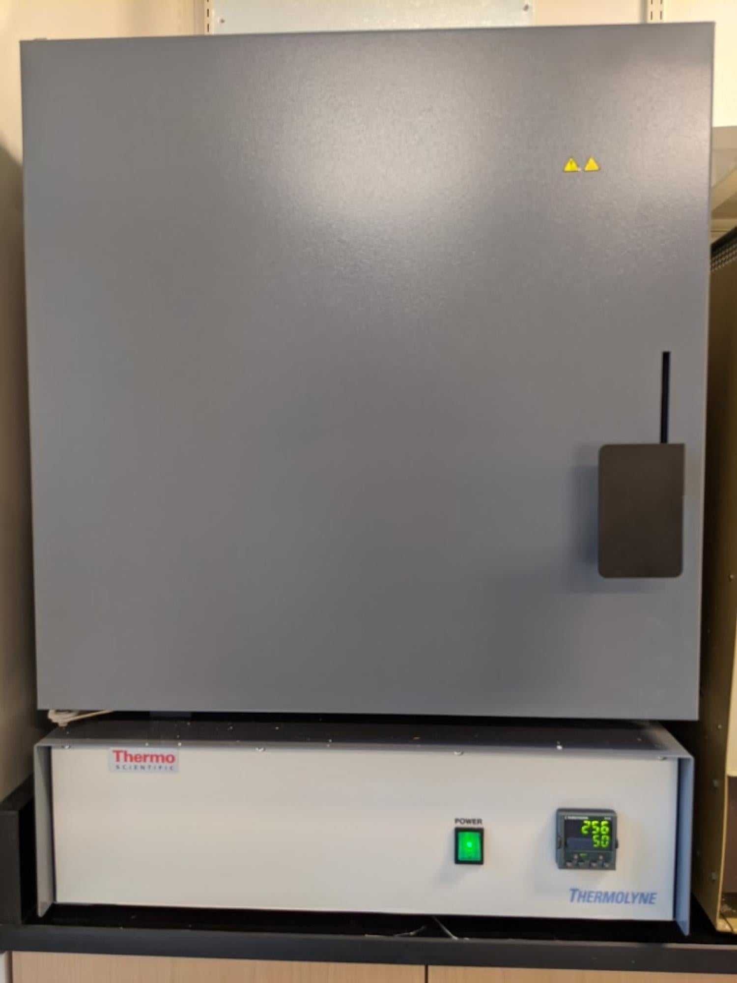 Thermo Scientific Thermolyne 30400 Muffle Furnace