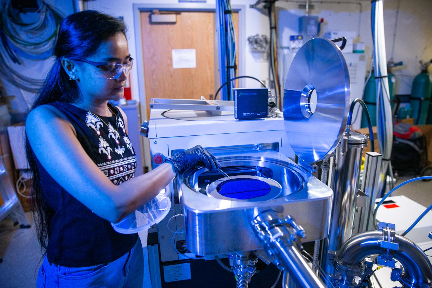 Neha Mahuli at ALD, ALE Reactor by Beneq; Atomic Layer Deposition, Atomic Layer Etching