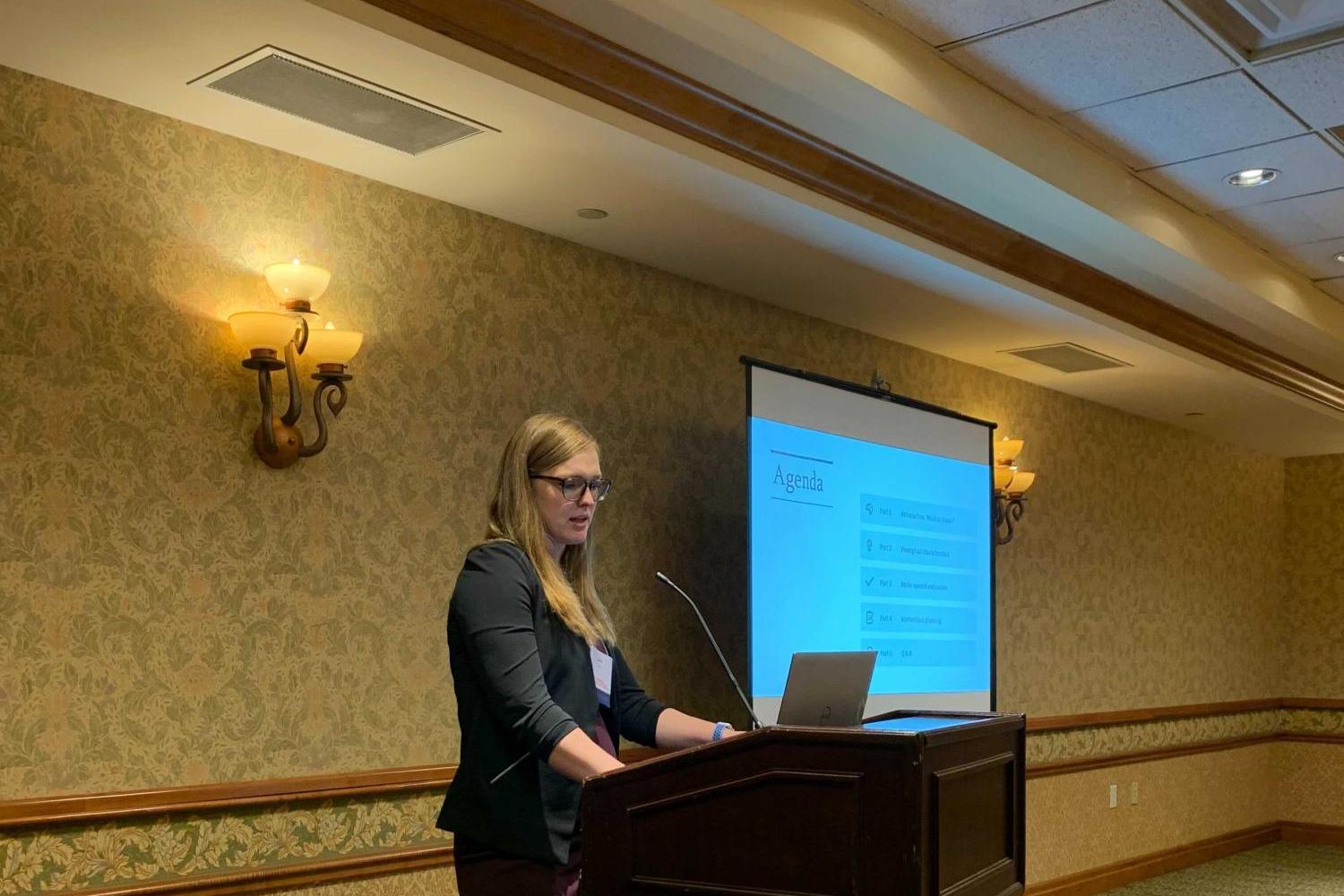 Caitlin Cloud presenting at CSHA