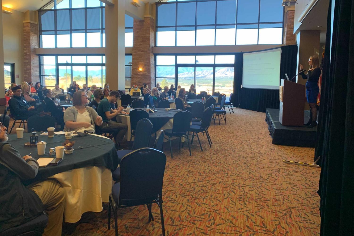 Caitlin Cloud presenting at the Brain Injury Symposium (November 2021)