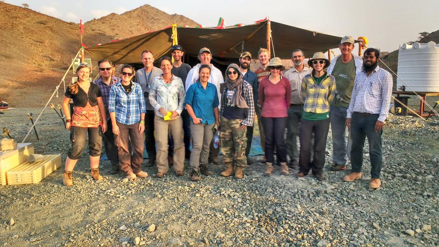 The RPL team in Oman joins forces with members of the Oman Drilling Project. The team from left to right: Louise Koornneef OmanDP, OmanDP geologist, Jude Coggon OmanDP, OmanDP geologist, Alexis Templeton, OmanDP geologist, Laura Beuter, Eric Boyd, Lauren Seyler, Eric Ellison, Kaitlin Rempfert, Dan Nothaft, Peter Kelemen, Emily Kraus, John Spear, Nehal OmanDP driller.