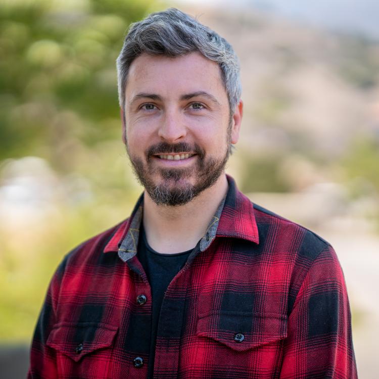 Scott headshot