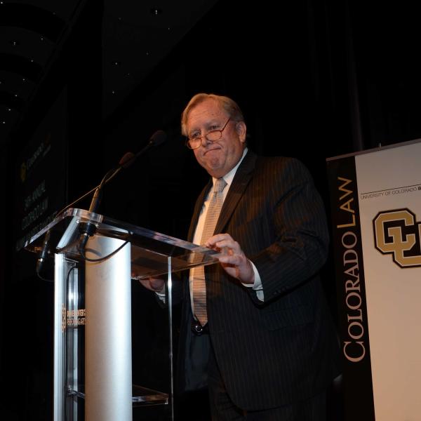 2015 Alumni banquet, man at podium