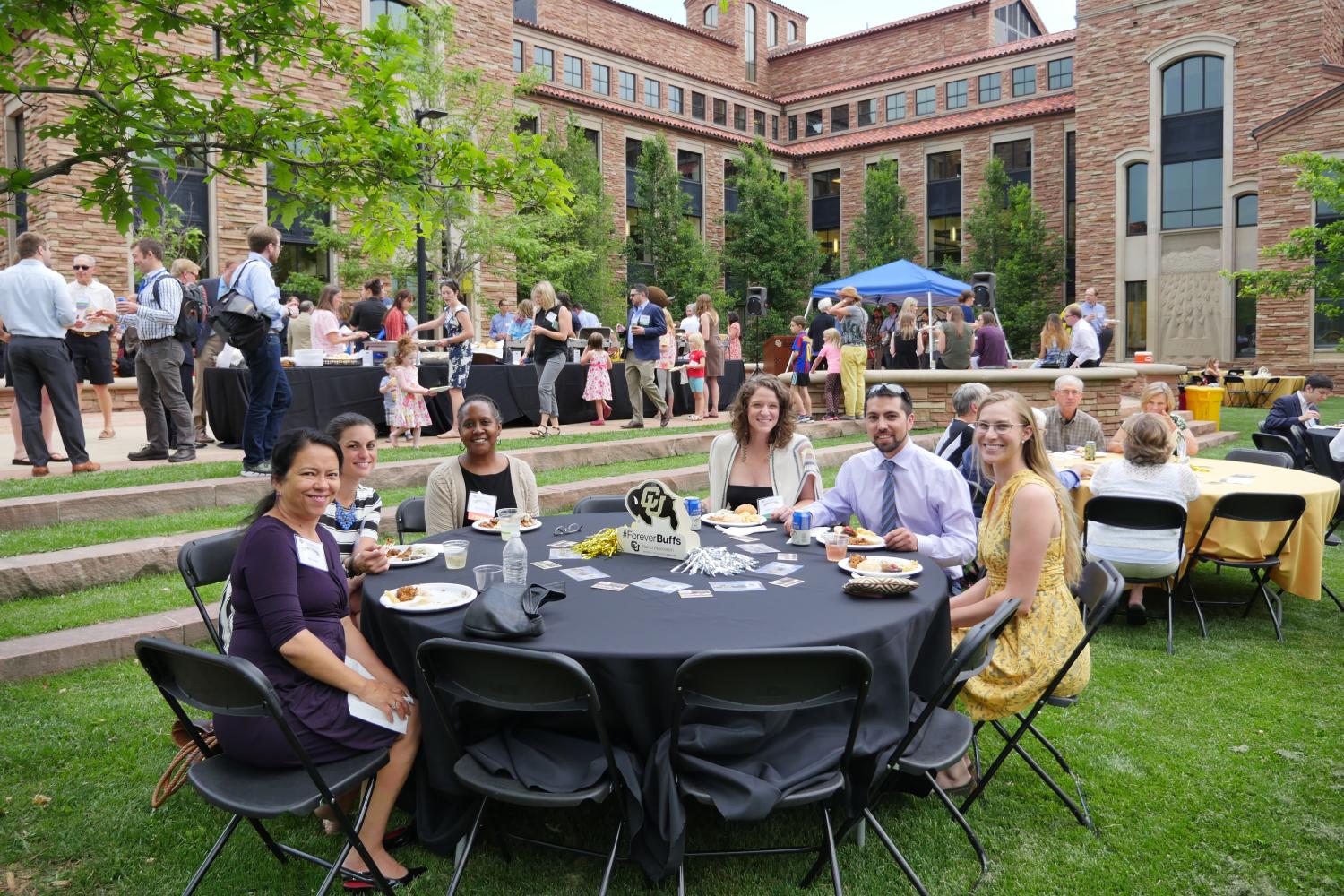 Alumni at Table