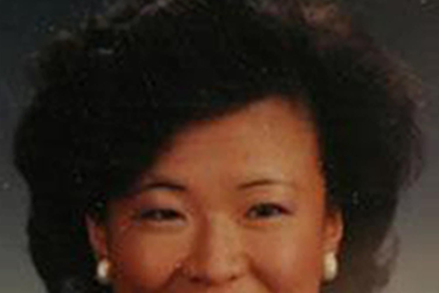 Beverly Ma ('87)