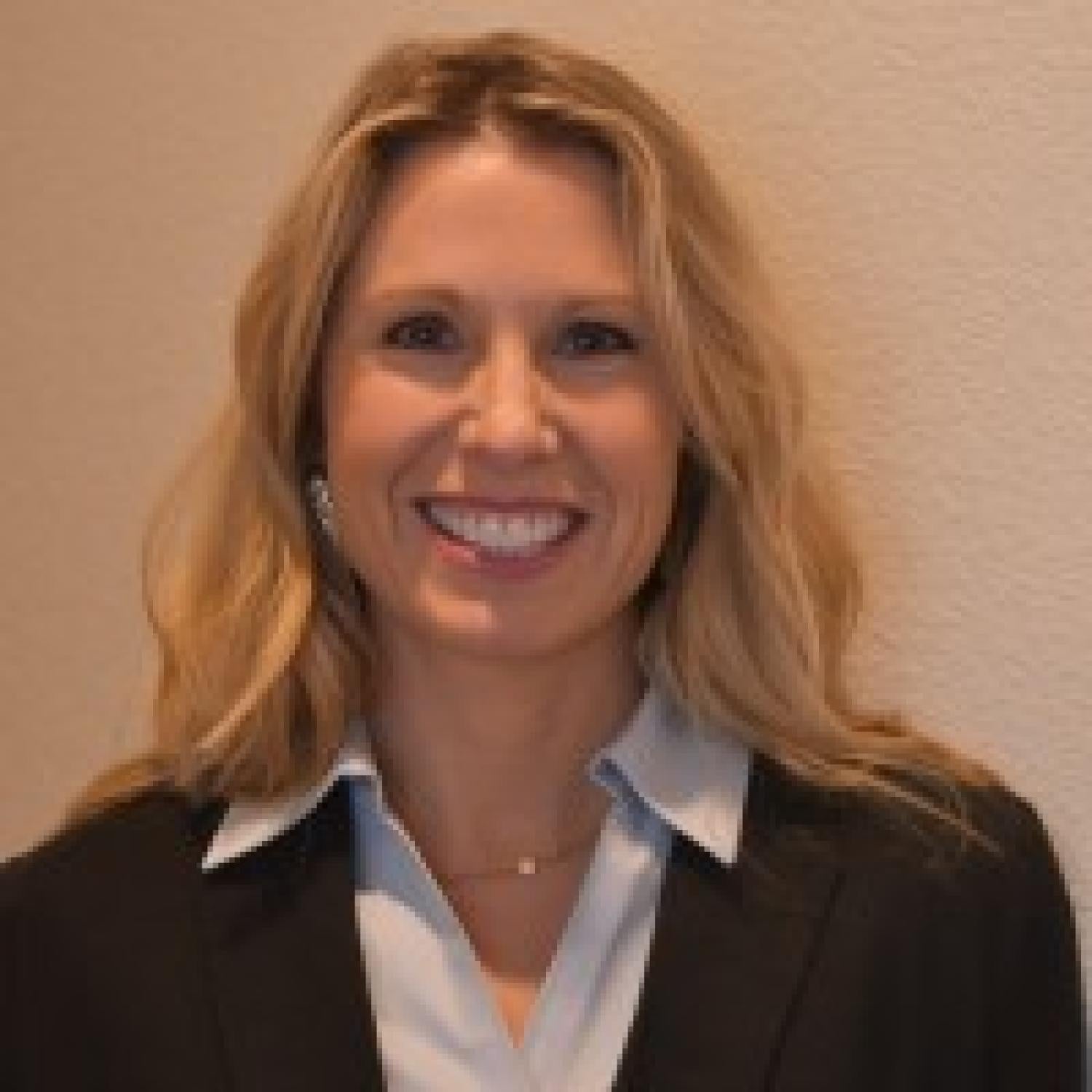 Emily Burks Headshot