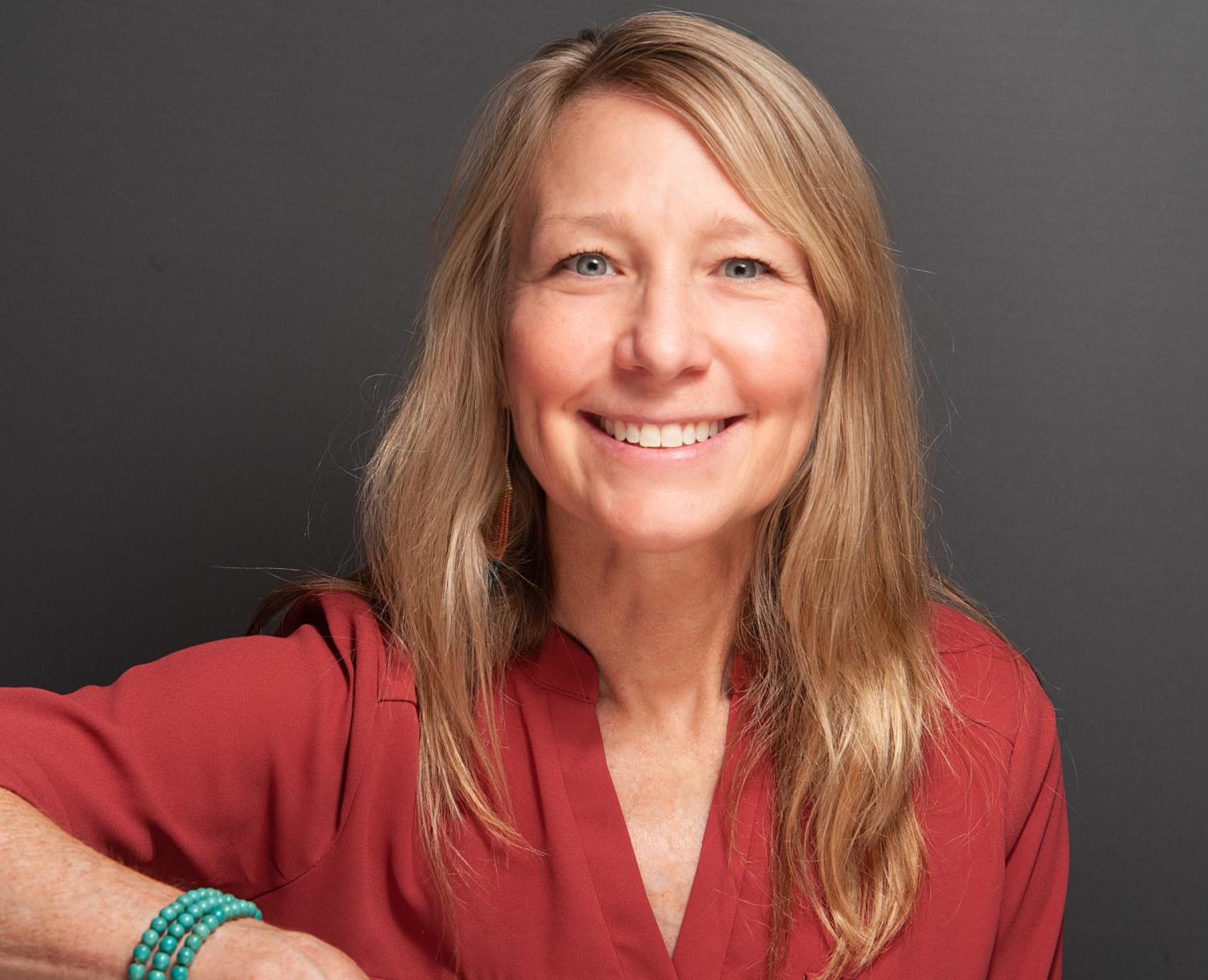Terri Brncic Headshot