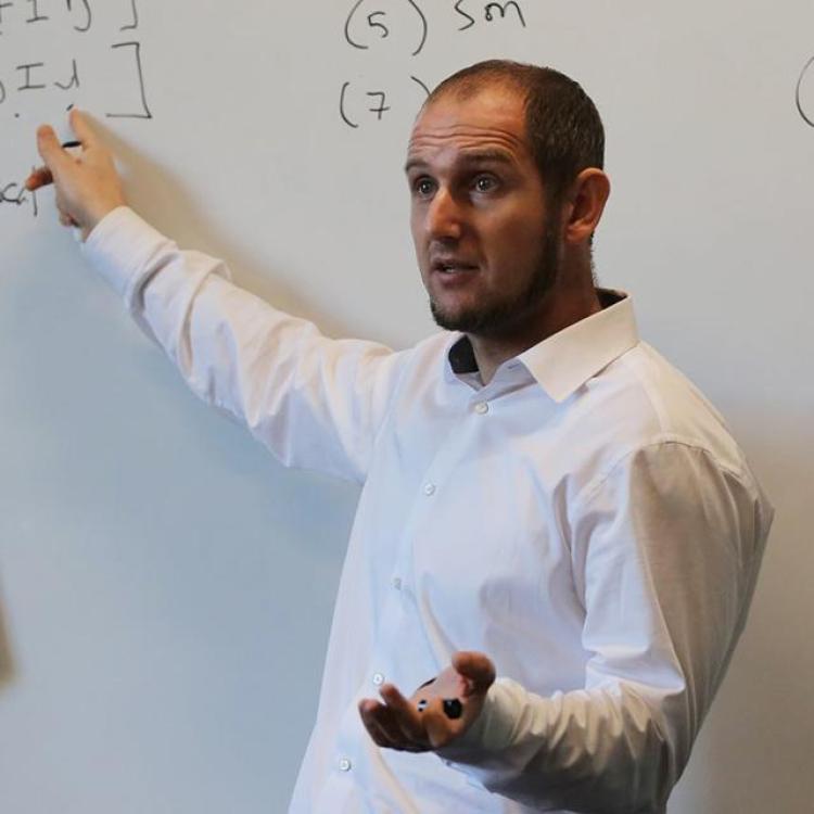 Daniel Altshuler