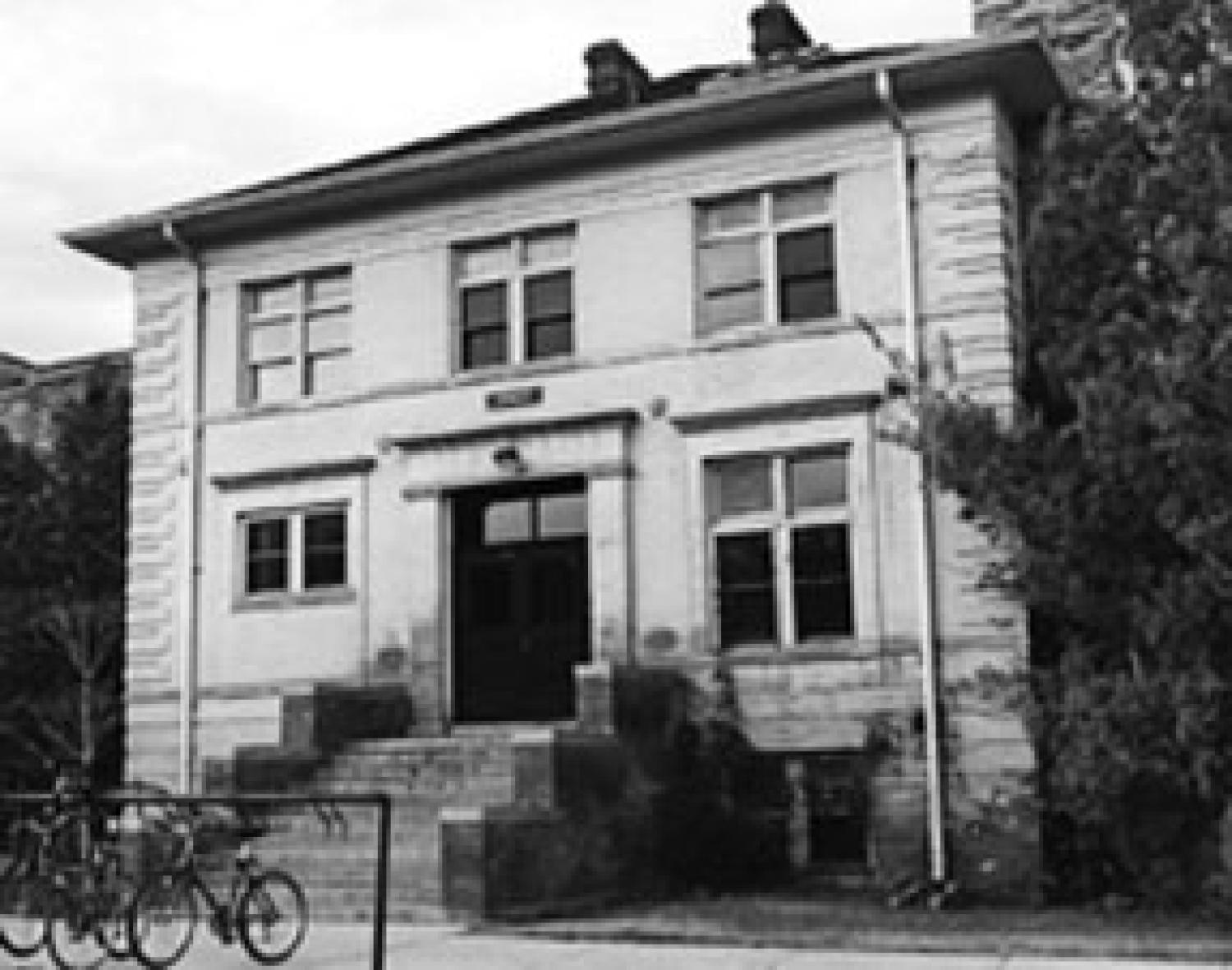 photo of Temporary Building No. 1