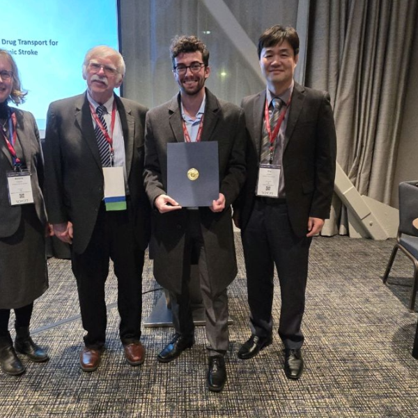 Nick Rovito accepting the ASME Young Engineer Paper Competition Award