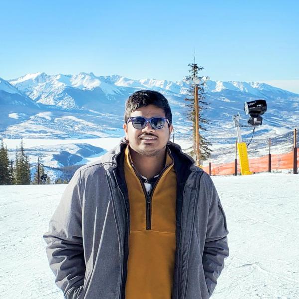Vivek Manepalli