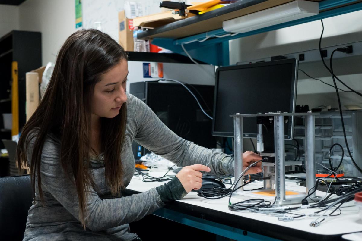 A student working in the Advanced Medical Technologies Laboratory.