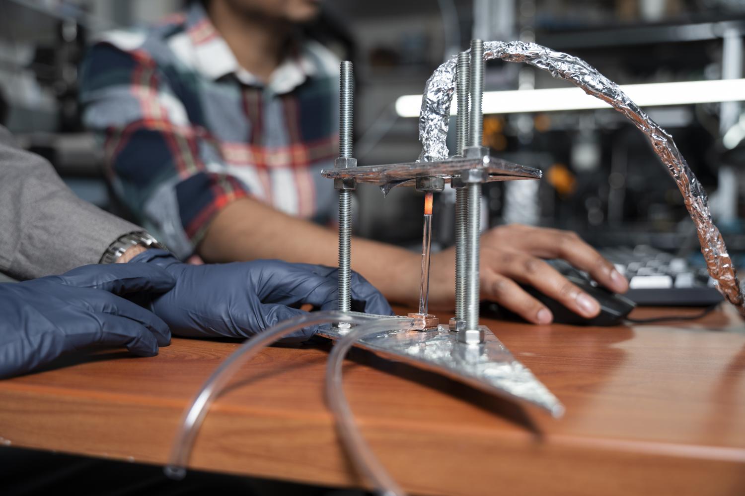 The zero gap TPV device, developed by the Cui Research Group