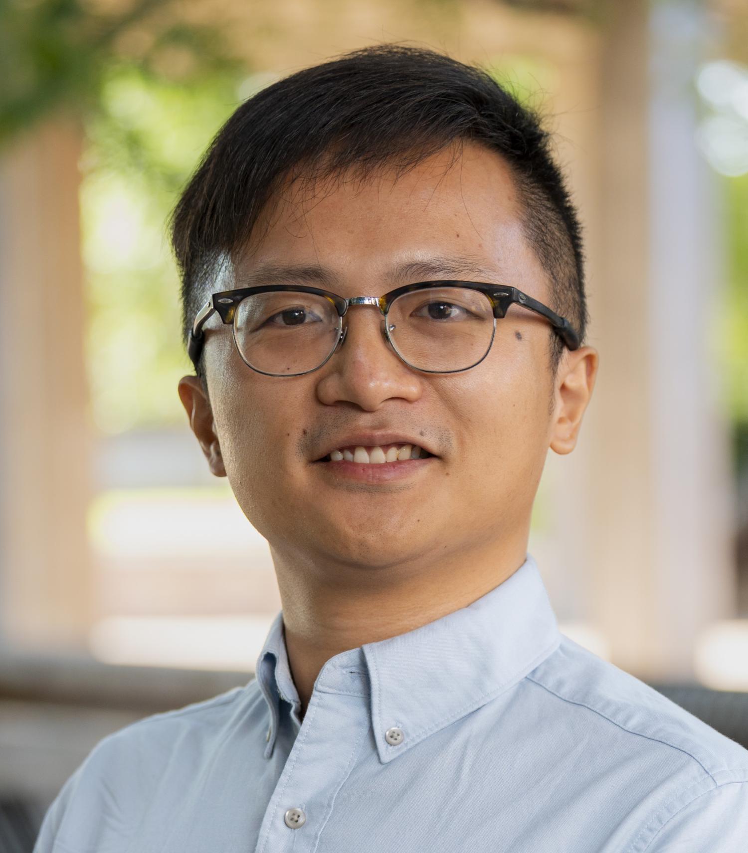 Jun Li portrait photo