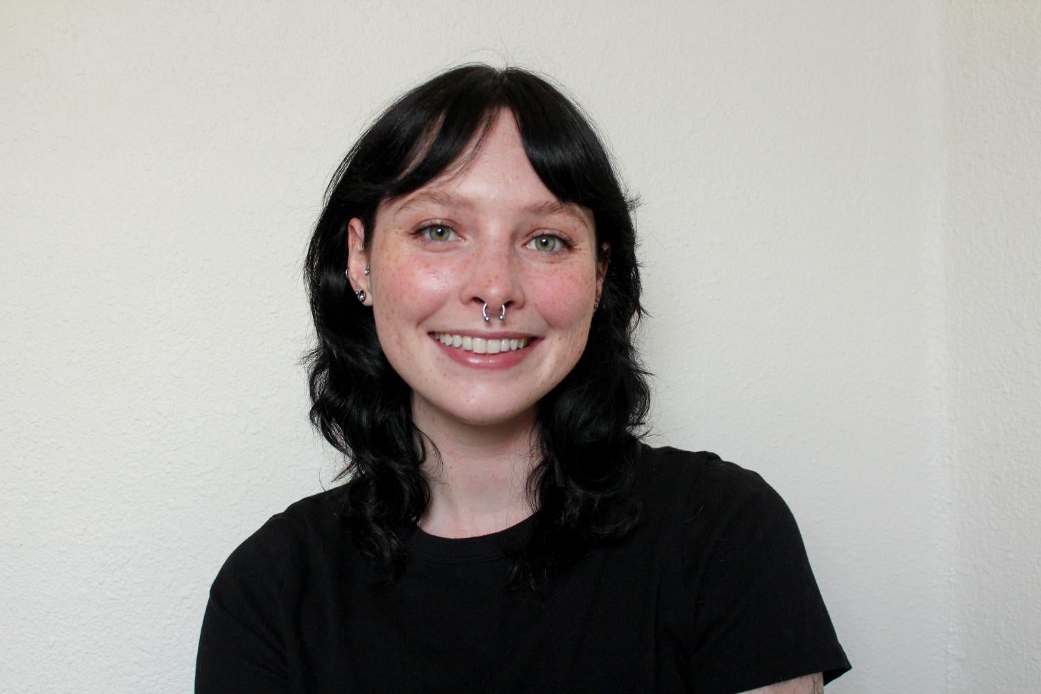Jess Holmes portrait photo