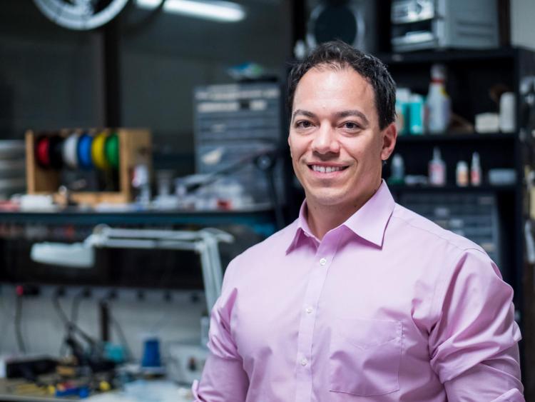 Mark Rentschler in lab