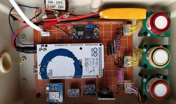 Sensor box