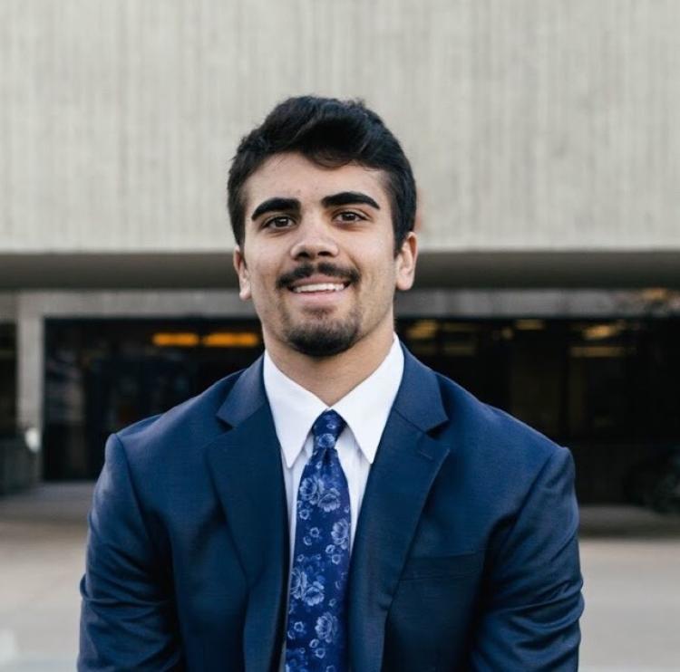 Alex Khaldy headshot