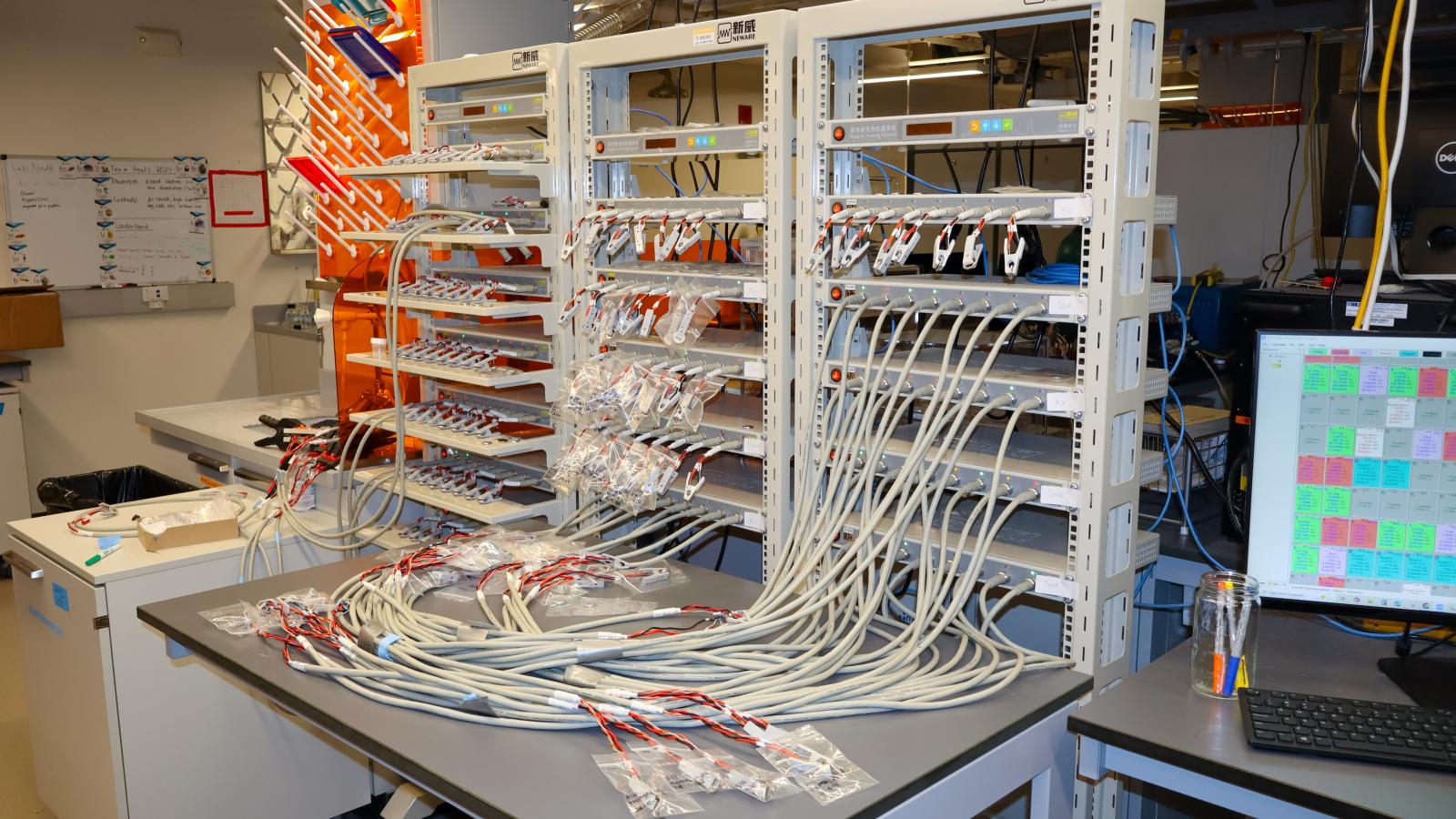 SL: Electrical table