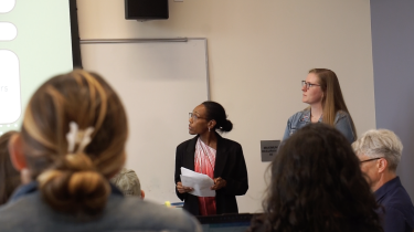 Students presenting at URS clinic