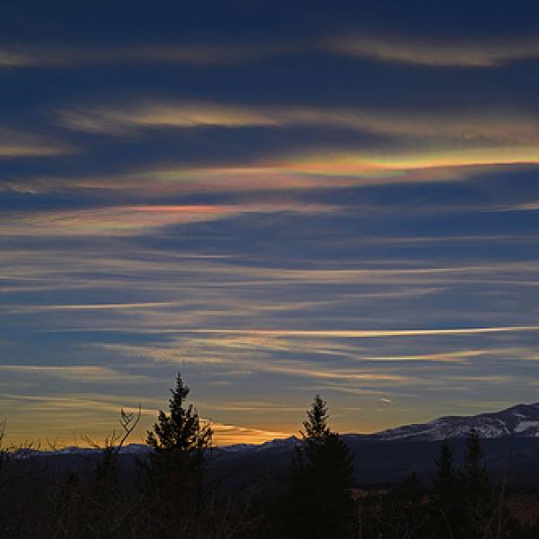 Nacreous clouds over the Arapaho Peaks