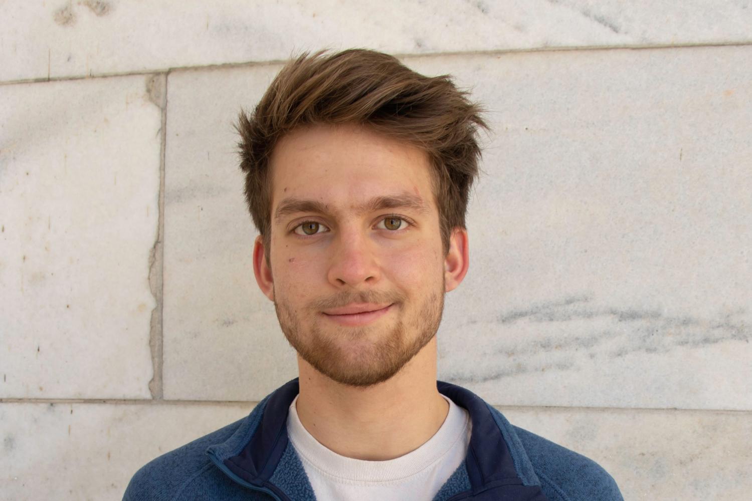 Daniel Estrin