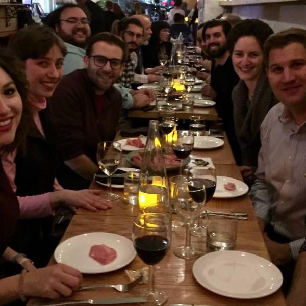 Alums at dinner