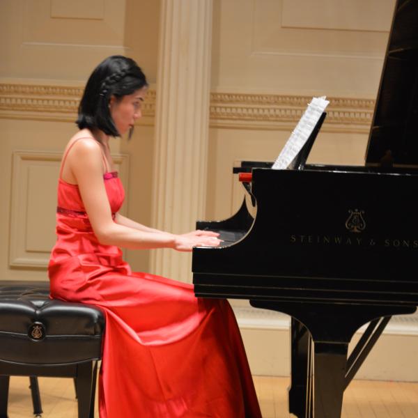 carnegie hall cecilia lo-chien kao on stage