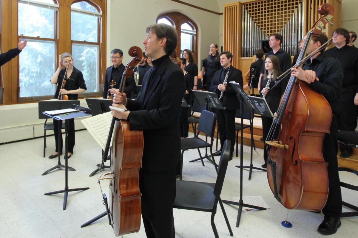 Conducting Students Rehearse