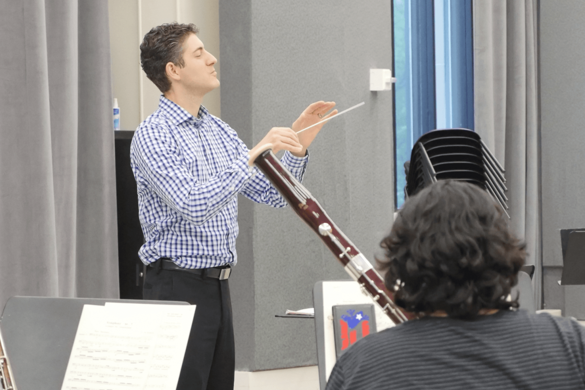 wind student conducting