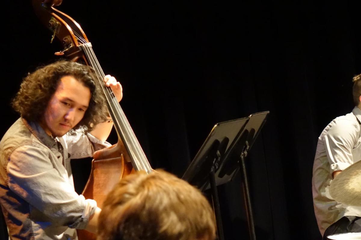 jazz bass player in concert