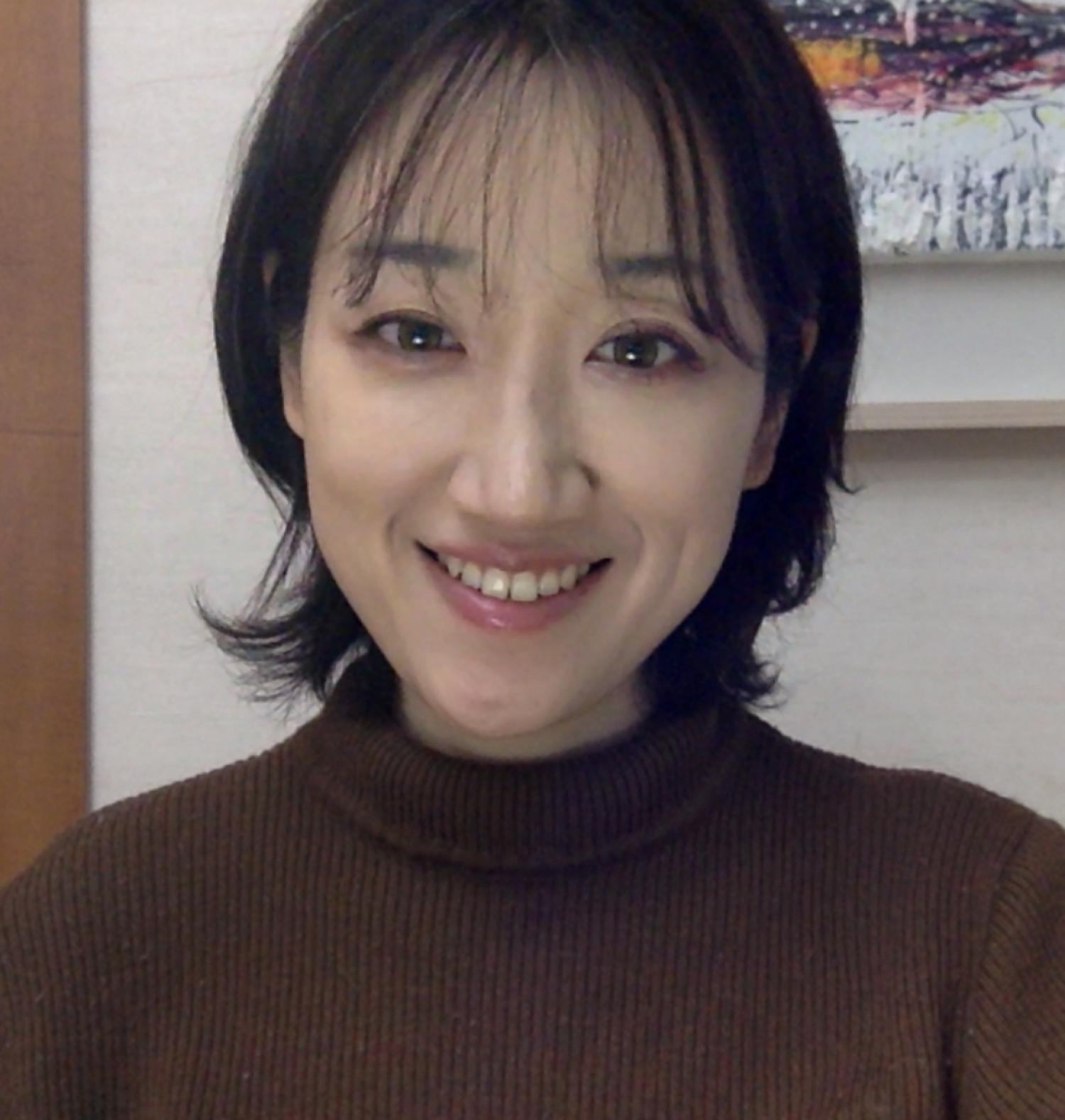Stephanie Choi headshot