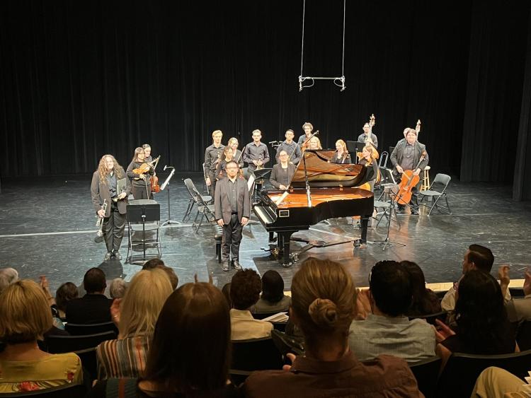 Er-Hsuan Li + orchestra