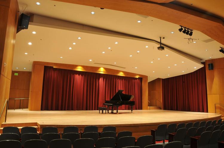 Grusin Hall with piano