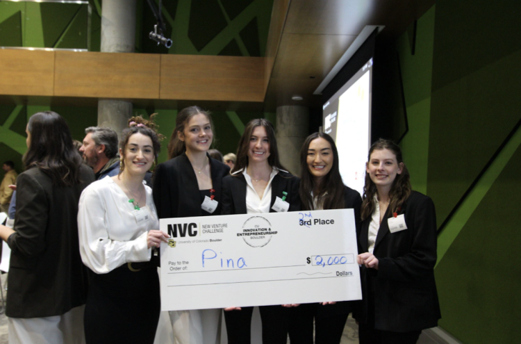 Piña Designs team photo