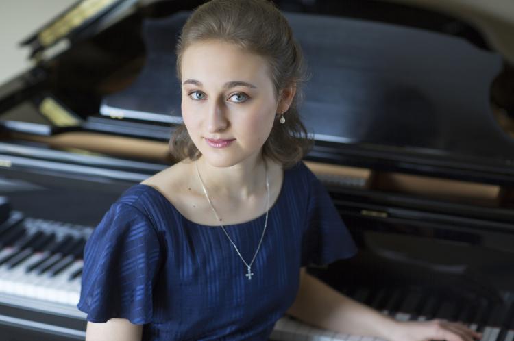 sophia zervas