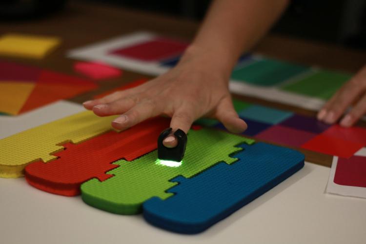 Specdrums—a new venture dreamt up by a CU engineering student—makes music using only color, an app and a little silicon ring.