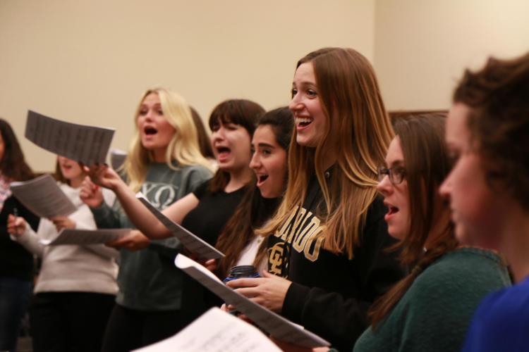 vocal jazz choir rehearsing