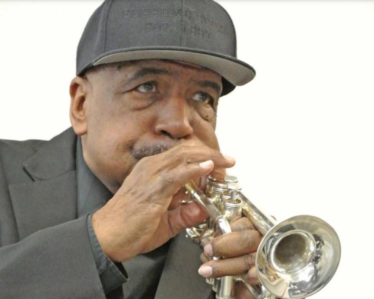 Jazz studies lecturer Hugh Ragin