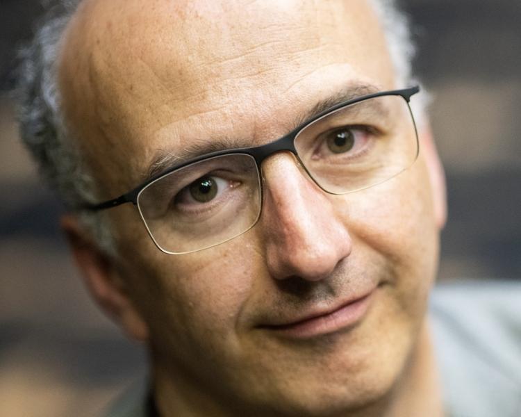 Takács Quartet first violinist + CU Boulder Artist in Residence Edward Dusinberre
