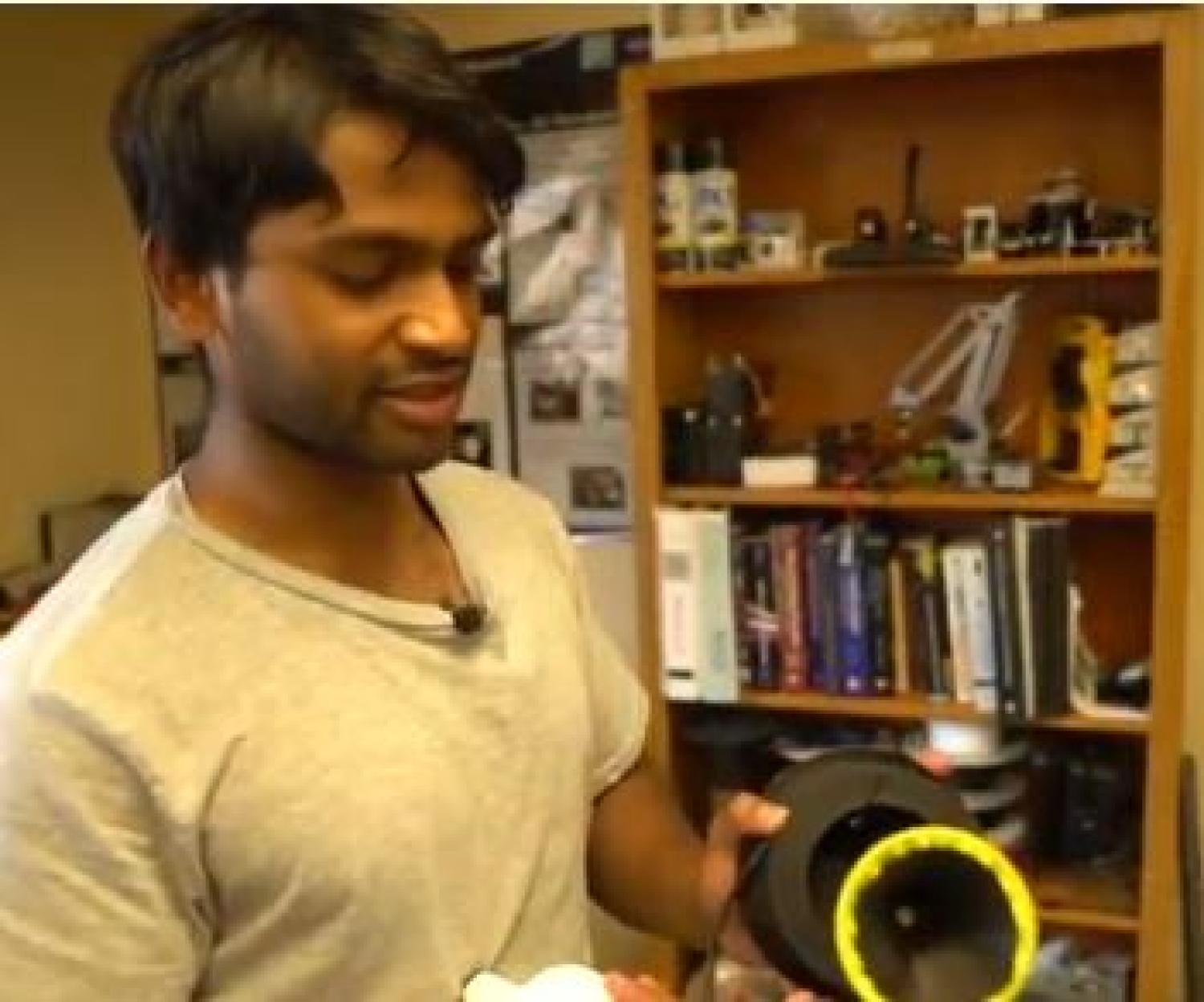 Students design robotic lunar rover that could give us deeper look into the universe